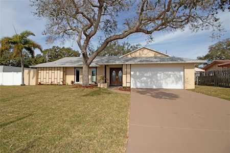 14421 102nd Ave Largo, FL 33774