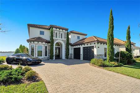 715 Waterfern Trail Dr Auburndale, FL 33823