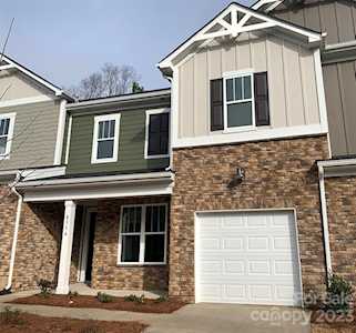 8116 Merryvale Ln Charlotte, NC 28214