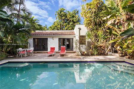 4531 Sheridan Ave Miami Beach, FL 33140