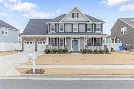 813 Checkerspot Way Chesapeake, VA 23323