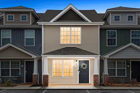 955 Big Sky Dr #C Clarksville, TN 37040