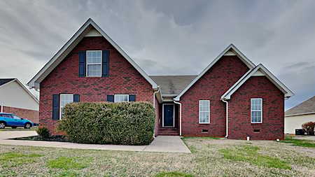 3423 Belle Chase Dr Murfreesboro, TN 37130