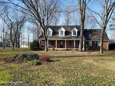 160 Mill Wheel Ct Shepherdsville, KY 40165