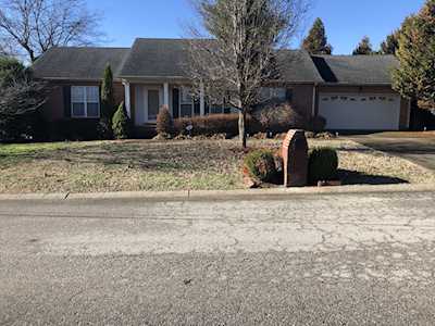 938 Lone Oak Dr Gallatin, TN 37066