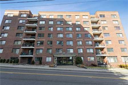 25 Lake Street #4A White Plains, NY 10603