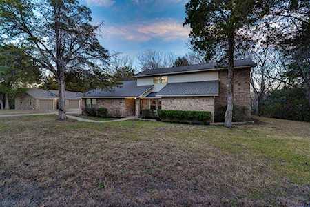 312 Windy Lane Cedar Hill, TX 75104