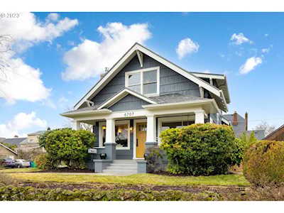 6707 NE Sacramento ST Portland, OR 97213