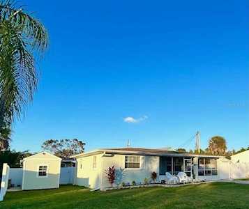 14471 Josephine Rd Largo, FL 33774