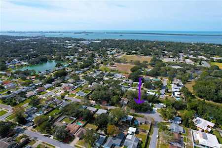 1638 Saint Catherine Dr W Dunedin, FL 34698