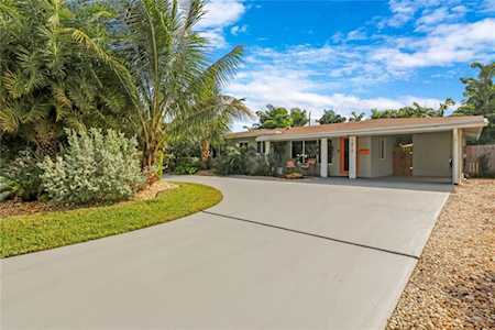 1814 NE 27th Dr Wilton Manors, FL 33306