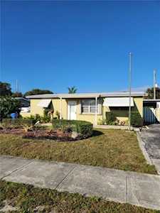 4171 NW 11th Ave Oakland Park, FL 33309