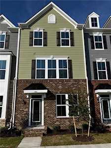1006 Marston St Suffolk, VA 23435