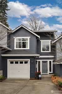 5505 Lakemont Blvd SE #302 Bellevue, WA 98006