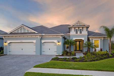 10280 Canaveral CIRCLE Sarasota, FL 34241