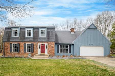 980 Countryside Ln Columbus, IN 47201