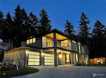 7856 120th Place SE Newcastle, WA 98056