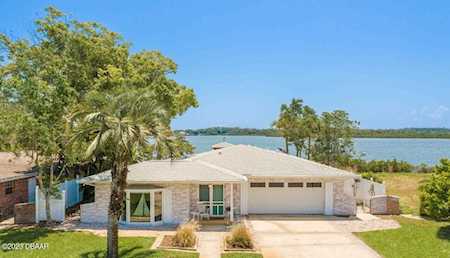 718 Palm Circle Drive Port Orange, FL 32127