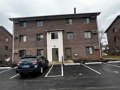 2709 Northcreek Dr #2103 Woodridge, IL 60517