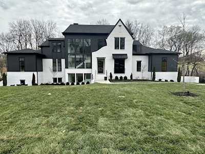 1587 Eastwood Dr Brentwood, TN 37027