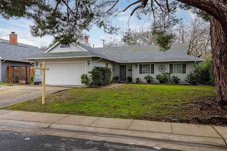 6919 Brookhaven Way Citrus Heights, CA 95621
