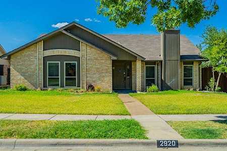 2920 Hamlett Lane Flower Mound, TX 75028