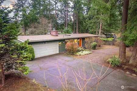 20668 Marine View Dr SW Normandy Park, WA 98166
