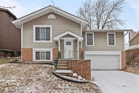 2521 Rain Forest Dr Wildwood, MO 63011