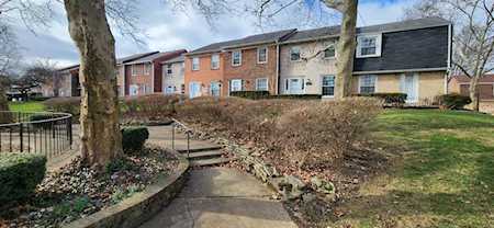 2338 Hardesty Court Columbus, OH 43204