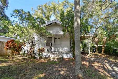 1276 Sedeeva CIRCLE N Clearwater, FL 33755