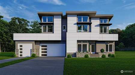1437 169th Place NE Bellevue, WA 98008