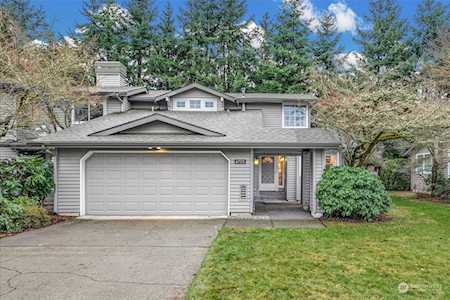 6725 113th Place SE Bellevue, WA 98006
