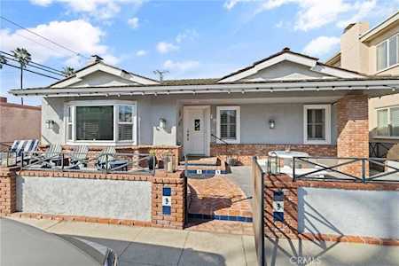 19 Claremont Ave Long Beach, CA 90803