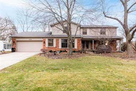 25338 Leestock Farmington Hills, MI 48336