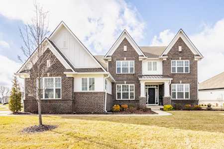 16389 Kenora Ln N Fortville, IN 46040
