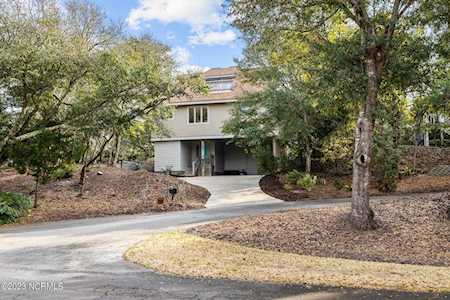 549 Coral Ridge Road Pine Knoll Shores, NC 28512