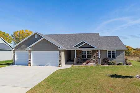 1098 Dogwood Trl Neenah, City of Neenah, WI 54956