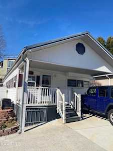 565 Flamingo Circle Townsend, TN 37882