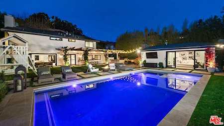 9770 Donington Place Beverly Hills, CA 90210
