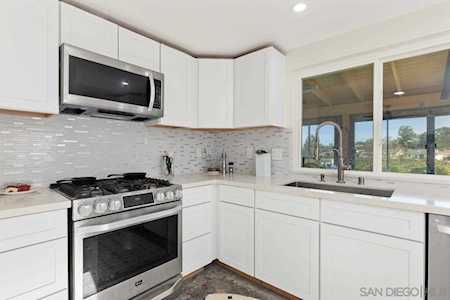 5149 Park West Ave San Diego, CA 92117