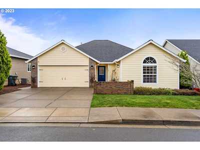 150 Mountain Vista AVE Salem, OR 97306