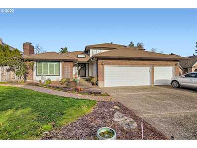 6119 Churchill Downs DR West Linn, OR 97068