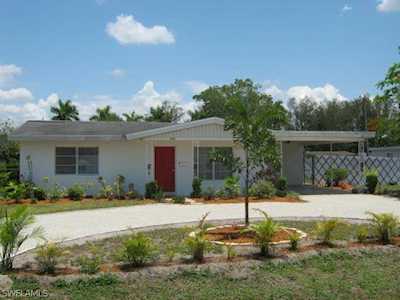 3001 Calvin Blvd Fort Myers, FL 33901