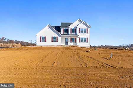 8 Jack Robert Dr Bridgeton, NJ 08302