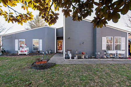 178 Maple Ct Kingston Springs, TN 37082