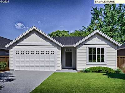 590 NE Timberline ST Estacada, OR 97023