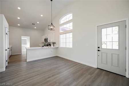 2727 Coral Cliffs Ct North Las Vegas, NV 89031