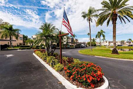 208 Elmwood CIRCLE #208 Seminole, FL 33777