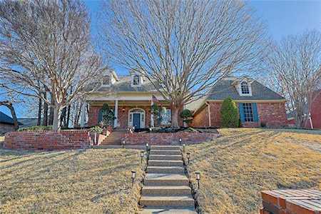 3107 Regal Drive Arlington, TX 76016