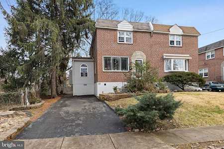 715 Kenny St Ridley Park, PA 19078